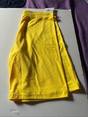 Bright Yellow Women's Pencil Shorts - Unbranded